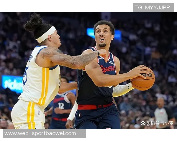 鹈鹕队申请裁掉锋线球员舒马特季前赛表现不佳引发关注