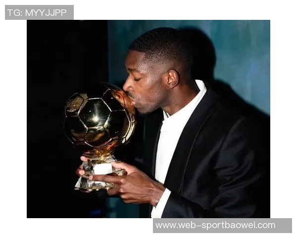 登贝莱荣获家乡城市奖章市长亲自颁发庆祝新科金球奖得主